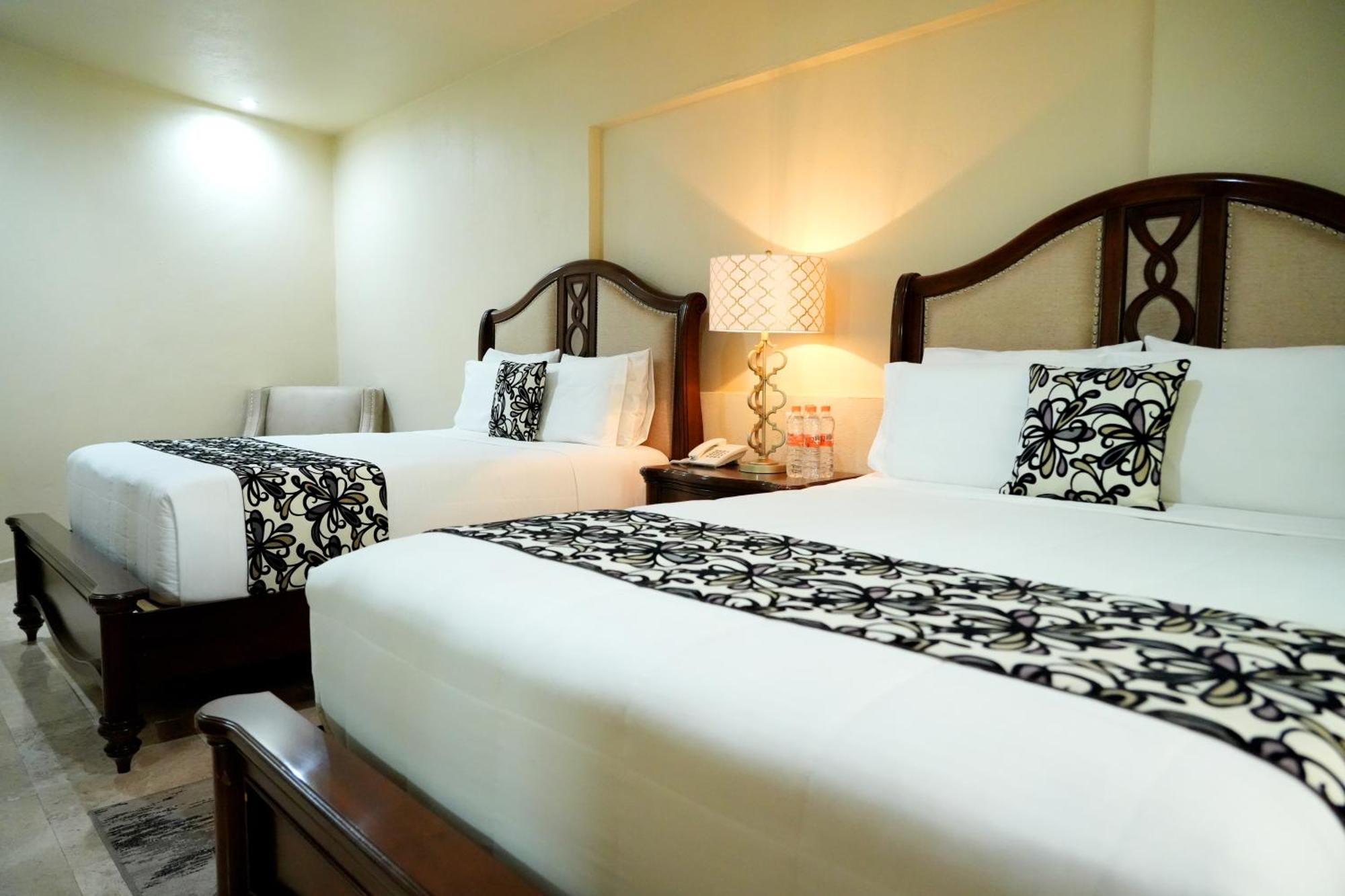 Hotel Real De La Pena แบร์นัล ภายนอก รูปภาพ