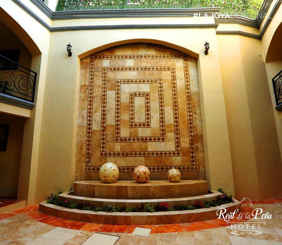 Hotel Real De La Pena แบร์นัล ภายนอก รูปภาพ